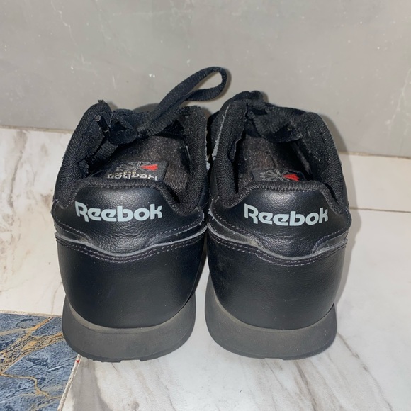 Girls Reebok Classic Black Shoes Size 4.5 - Picture 5 of 8